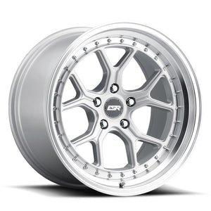 ESR CS2 HYPER SILVER WITH MACHINED LIP WHEELS | 18X9.5 | 5X114.3 | OFFSET: 35MM | CB: 72.6MM